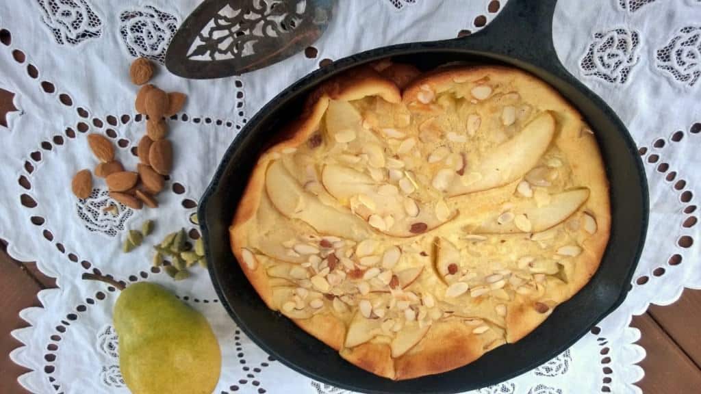 Use pears to make a unique Dutch pancake!