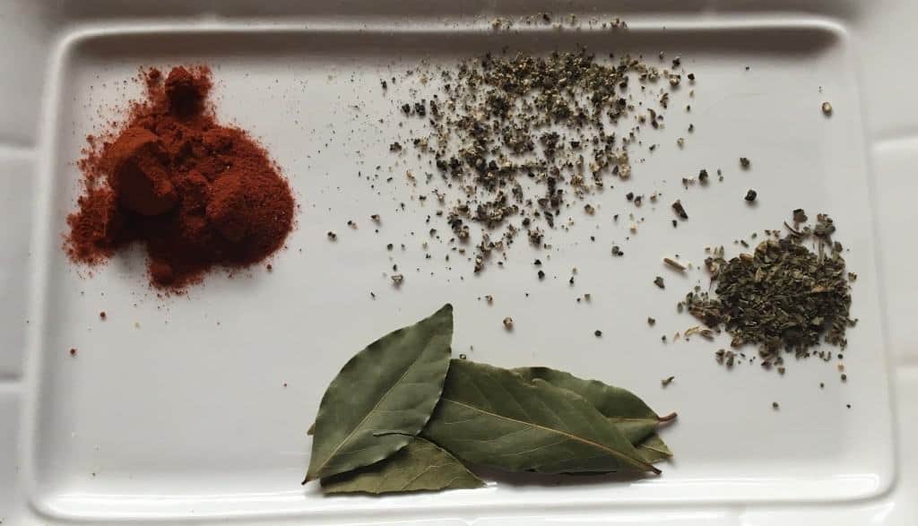 Paprika, pepper, basil and bay leaves.